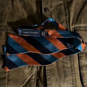 Tommy Hilfiger Men's Tie - Navy and Orange Stripes
